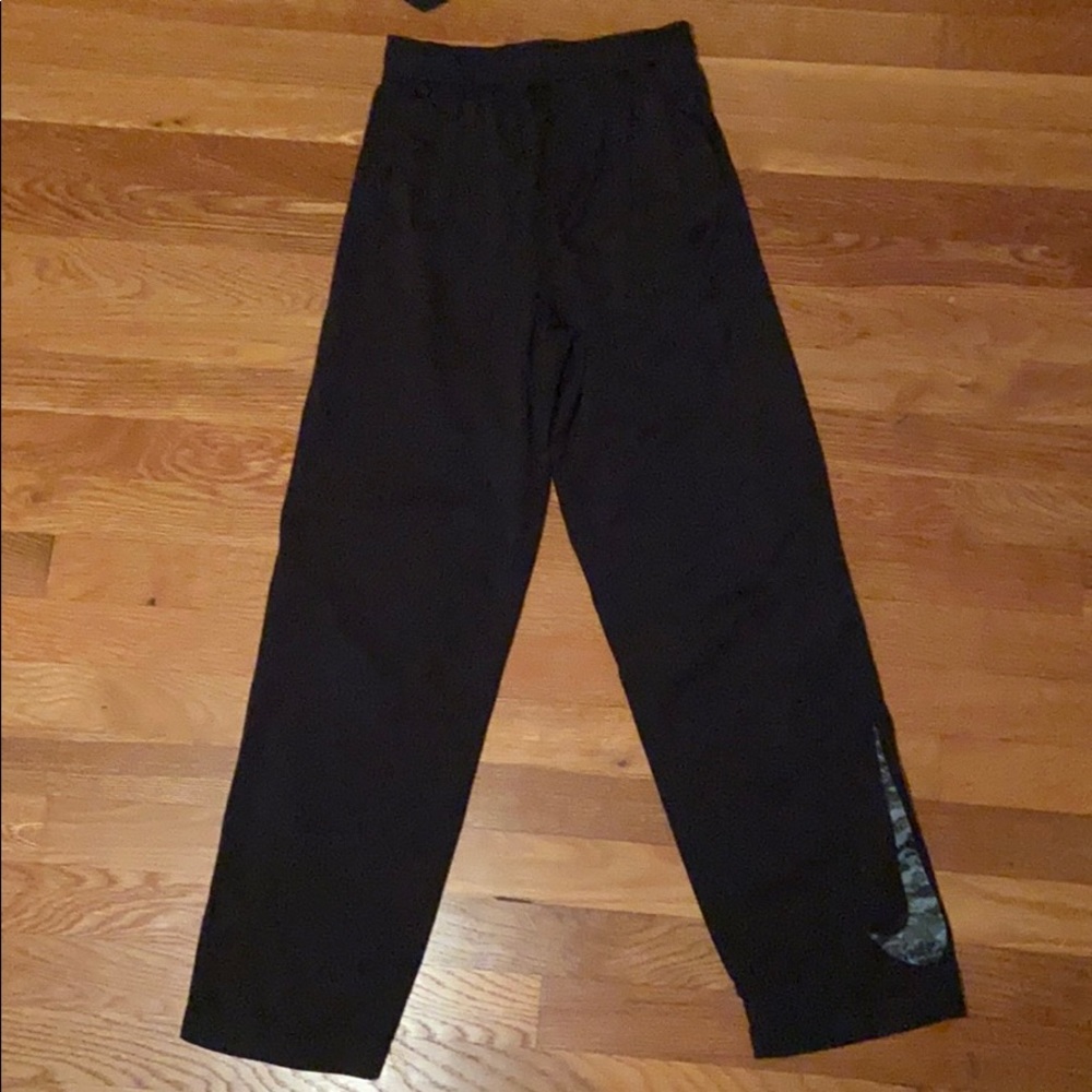 Sweatpants - Picture 3 of 6